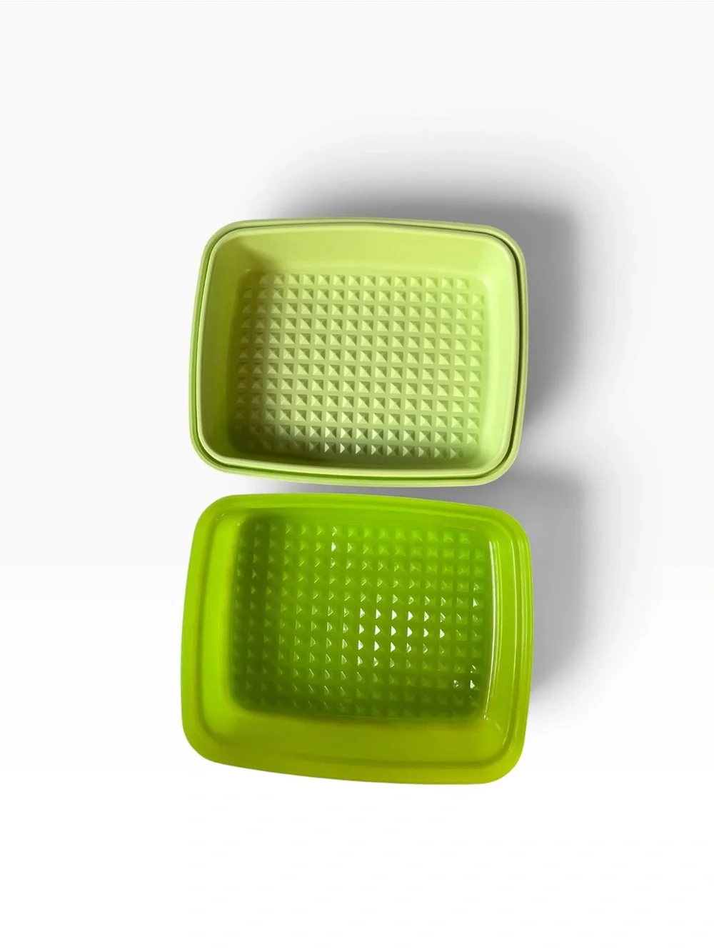 Tupperware | Lime Green Food Marinador Season Serve Sealed